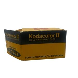 Kodacolor II Roll C135-36 24 Exp Color‎ Negative Film/Color Prints New Sept 1979